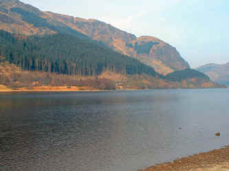 LochLubnaig01.jpg (83378 bytes)